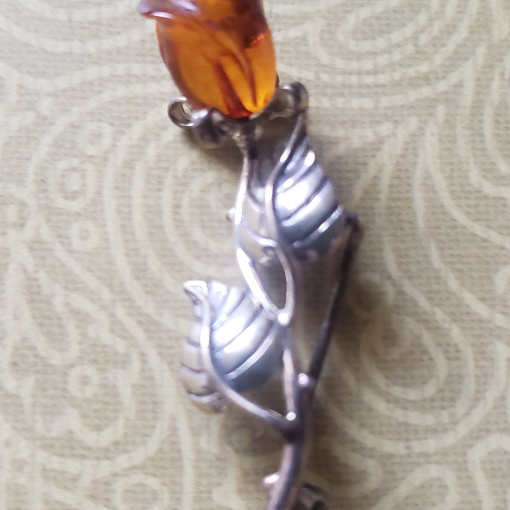 Pretty Sterling Silver Cognac Amber Rose Brooch 925 - Picture 7 of 7